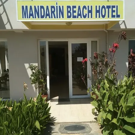 Hotel Mandarin Beach *